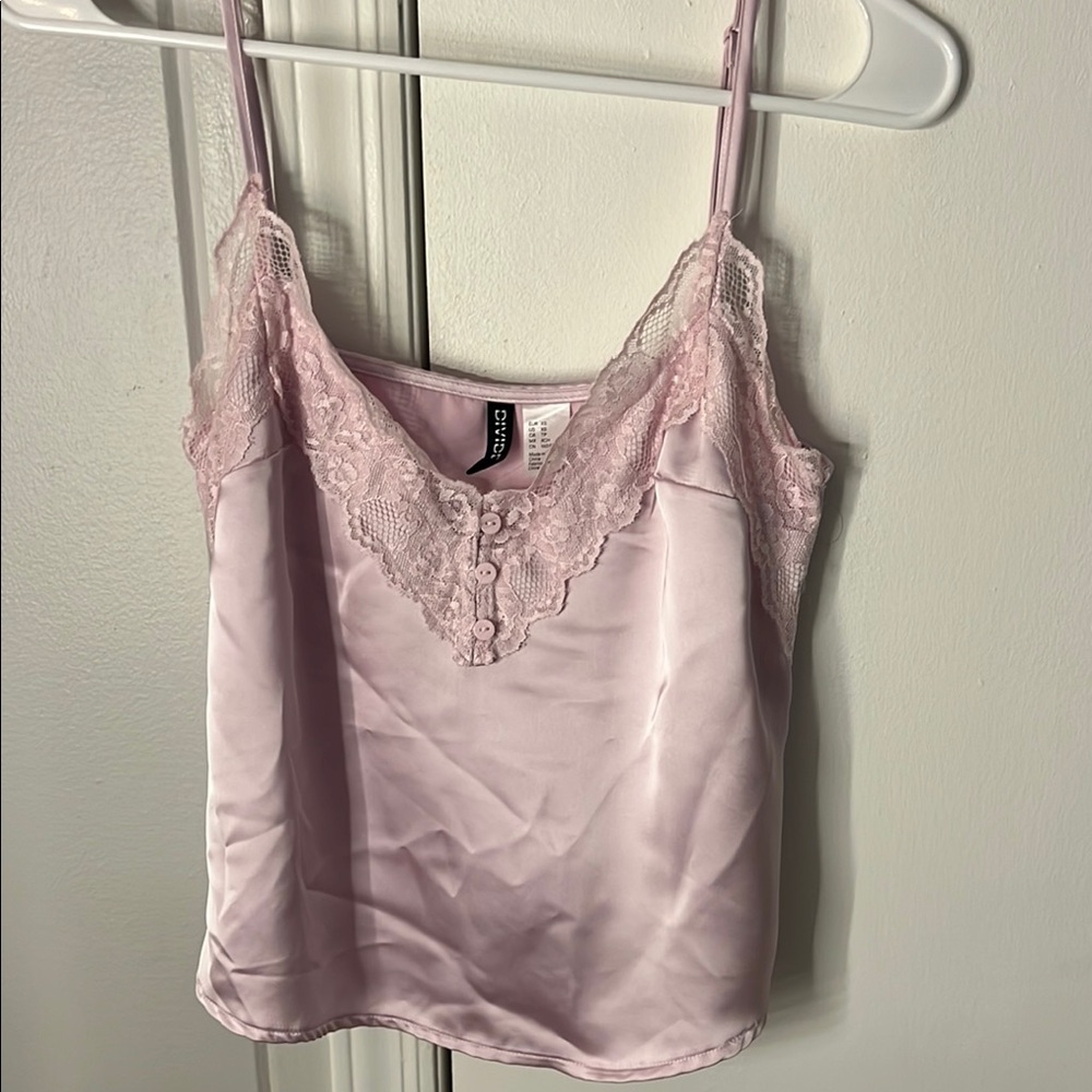 H&M(Divided) Pink Embellished Sleeveless Camisole